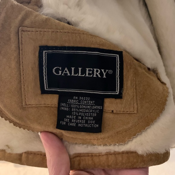 Gallery, 100% Leather Coat, Medium, Suede & Faux Fur Lining, Excellent Condition - Picture 6 of 16